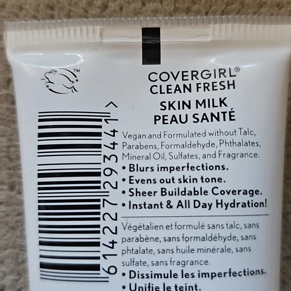 Covergirl Clean Fresh Skin Milk Foundation - 640 Dark #8
